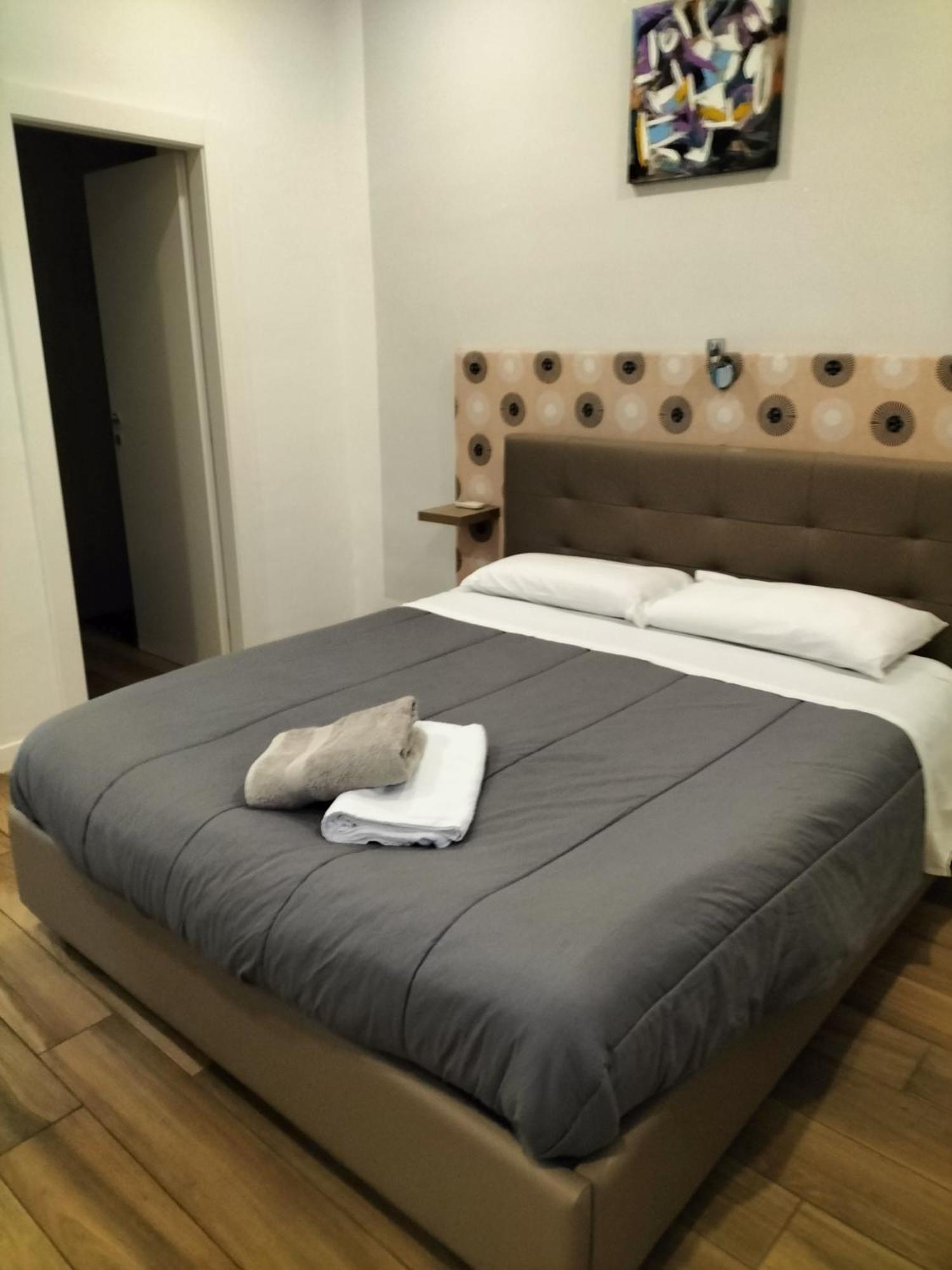 Casa Di Edo Bed and Breakfast Brindisi Eksteriør billede