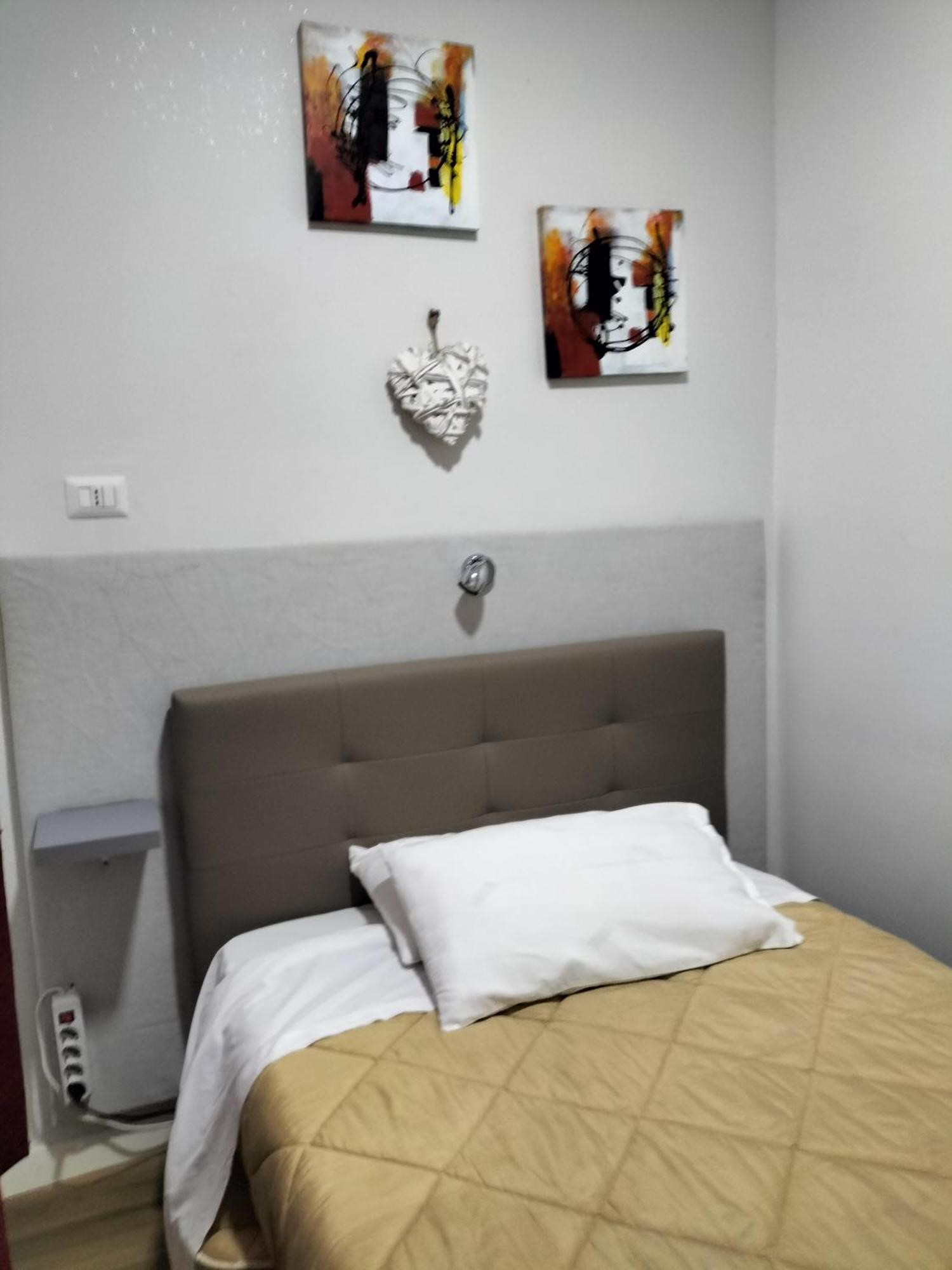 Casa Di Edo Bed and Breakfast Brindisi Eksteriør billede