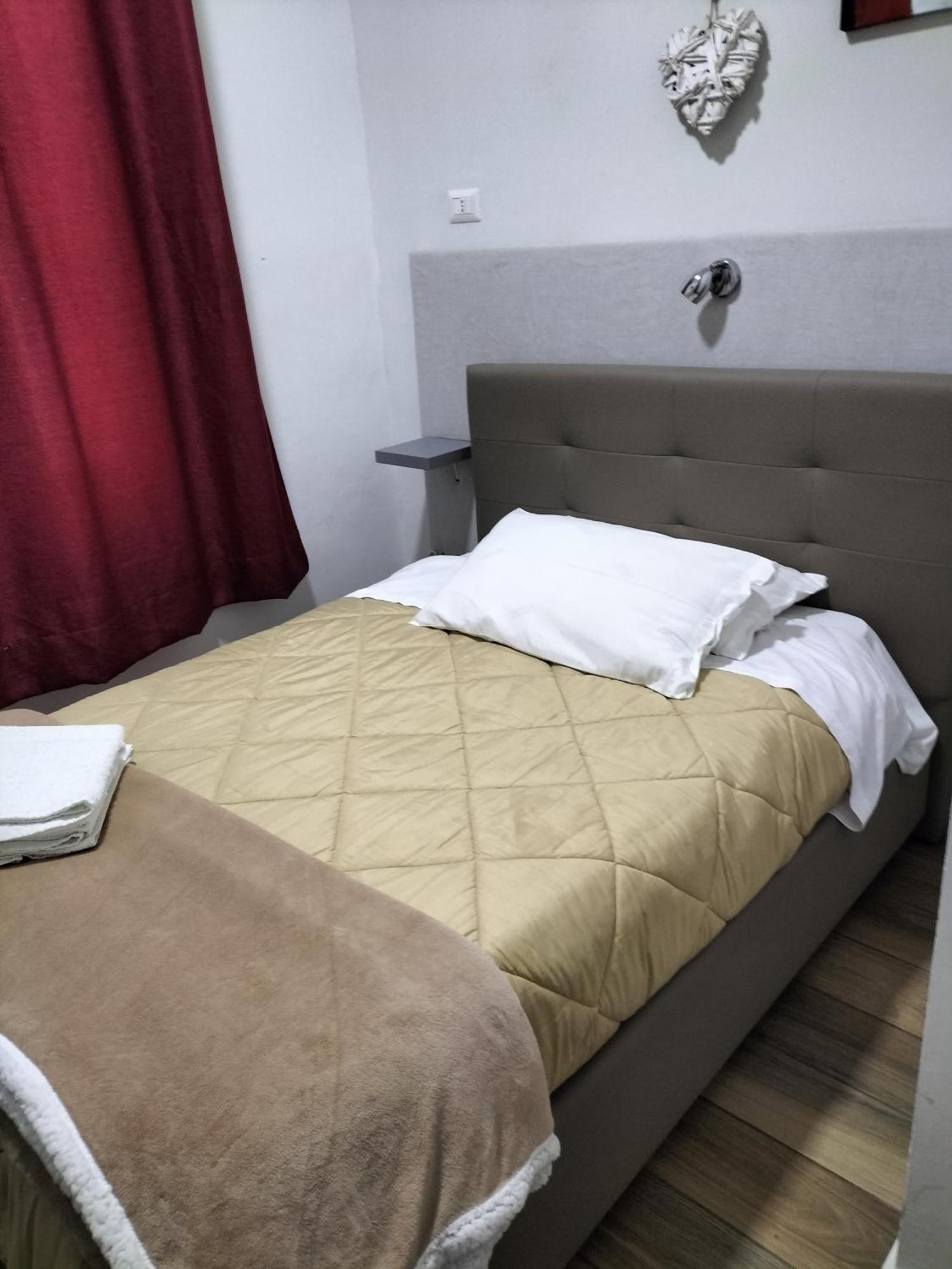 Casa Di Edo Bed and Breakfast Brindisi Eksteriør billede